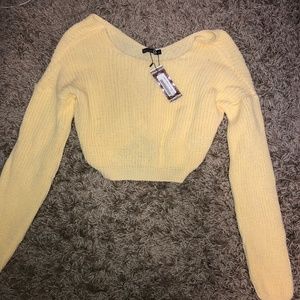 SZ TALL SMALL CROPPED LEMON YELLOW V BACK SWEATER
